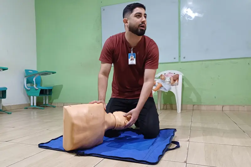 notícia: Hospital Regional leva curso de primeiros socorros na infância para escolas de Santarém