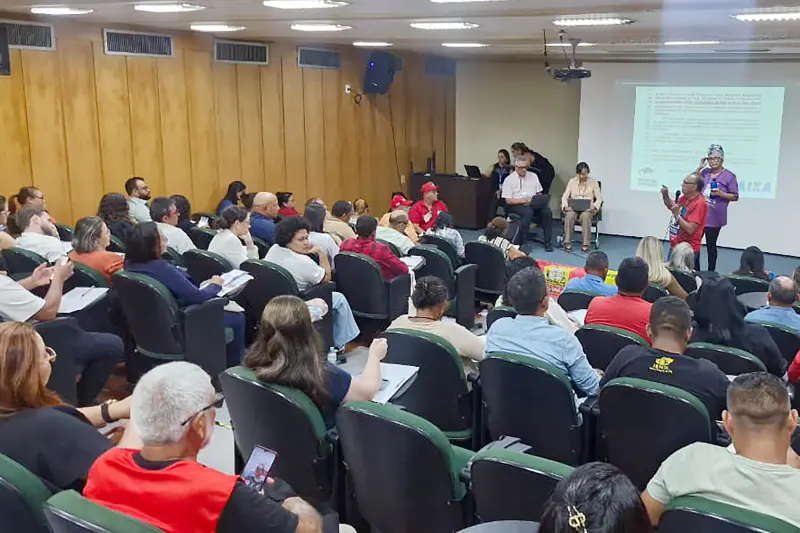 notícia: Conferência Estadual das Cidades do Pará debate, em seu 2º dia, do transporte fluvial à universalização da água