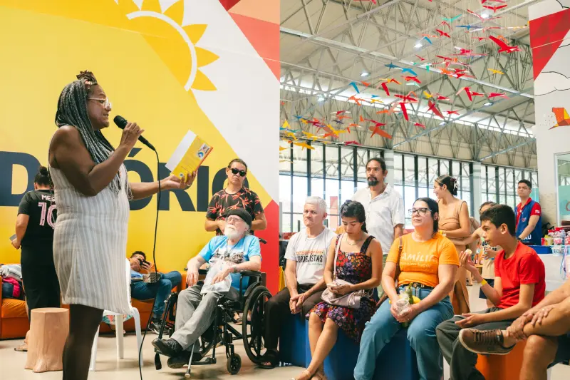 notícia: ‘Sarau de Cordel’ no CIIR homenageia o poeta paraense Claudio Cardoso