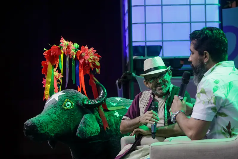 notícia: Bate-papo na Feira Pan-Amazônica celebra a vida e a obra do Mestre Damasceno, ícone da cultura popular marajoara