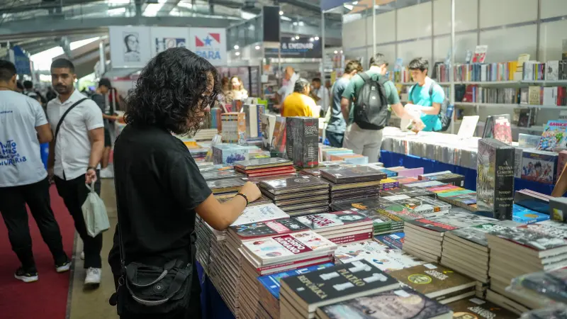 galeria: FEIRA DO LIVRO 2025 