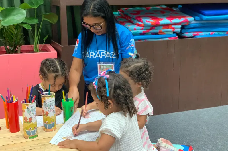 notícia: Fundação ParáPaz reforça ações educativas e de cidadania na 28ª Feira Pan-Amazônica do Livro e das Multivozes
