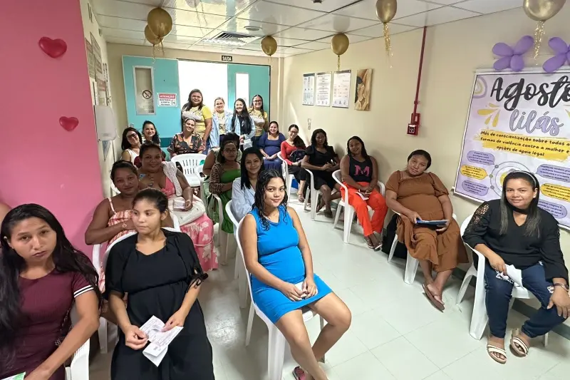 notícia: Aleitamento materno e combate à violência contra a mulher são destaques em evento no HRPM