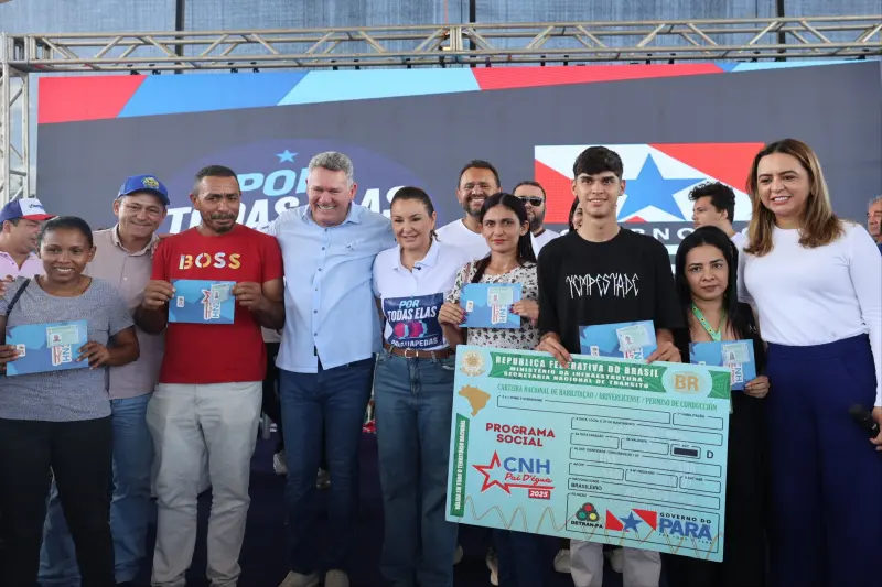 notícia: Governo do Estado entrega mais de 500 CNHs Pai D’égua na UsiPaz de Parauapebas