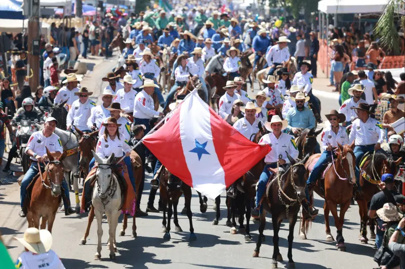 notícia: Cavalgada Ruralista mobiliza mais de duas mil pessoas, em Xinguara 