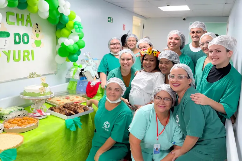 notícia: Hospital de Clínicas realiza "Chá de Bebê" para paciente em hemodiálise