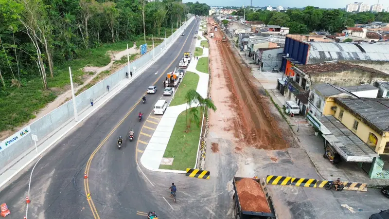 notícia: Trânsito recebe novo desvio para avanço das obras da Nova Rua da Marinha