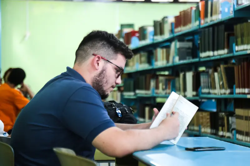 notícia: Universidade do Estado (Uepa) inscreve para teste de proficiência em inglês e espanhol