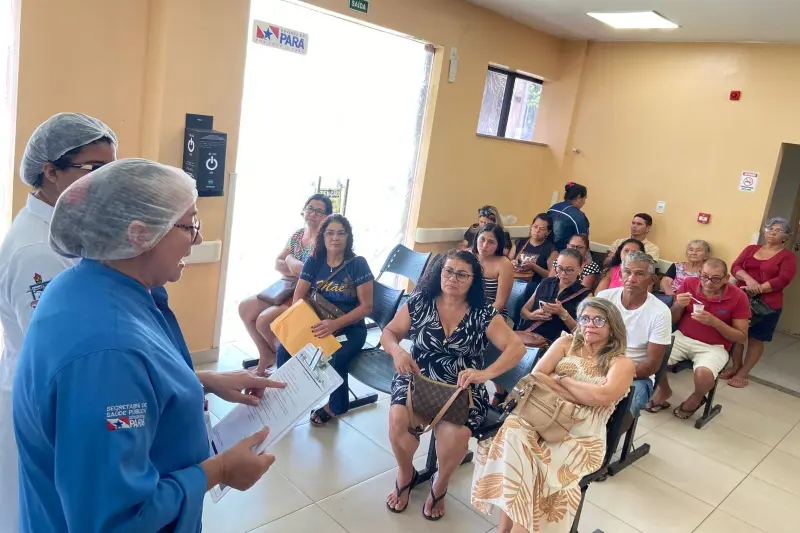 notícia: Automedicação e uso seguro de medicamentos são temas de palestra no HRPC 