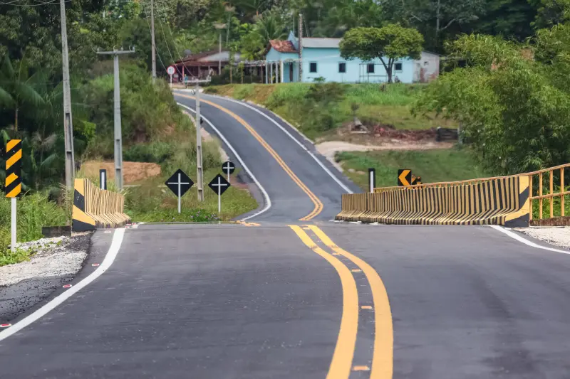 notícia: Pavimentação da PA-220, a Transmaú, em Maracanã, representa marco no desenvolvimento regional