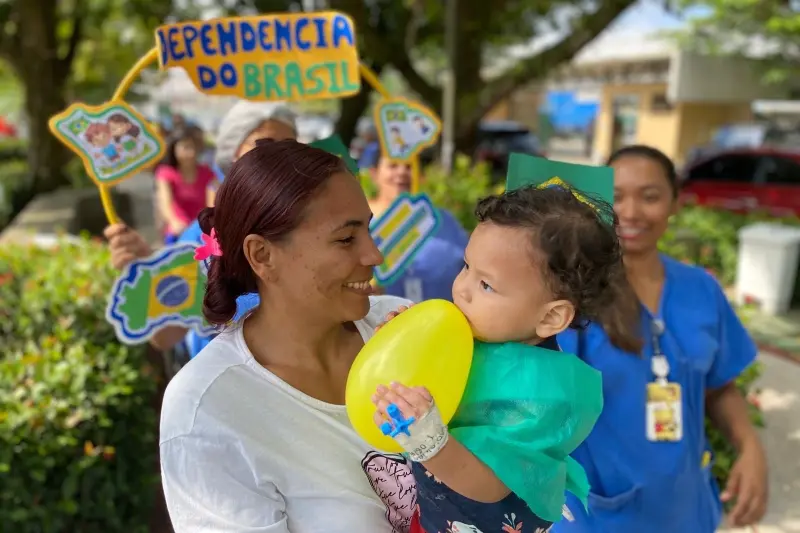 notícia: Crianças internadas no Centro de Queimados do Hospital Metropolitano têm ação ambiental
