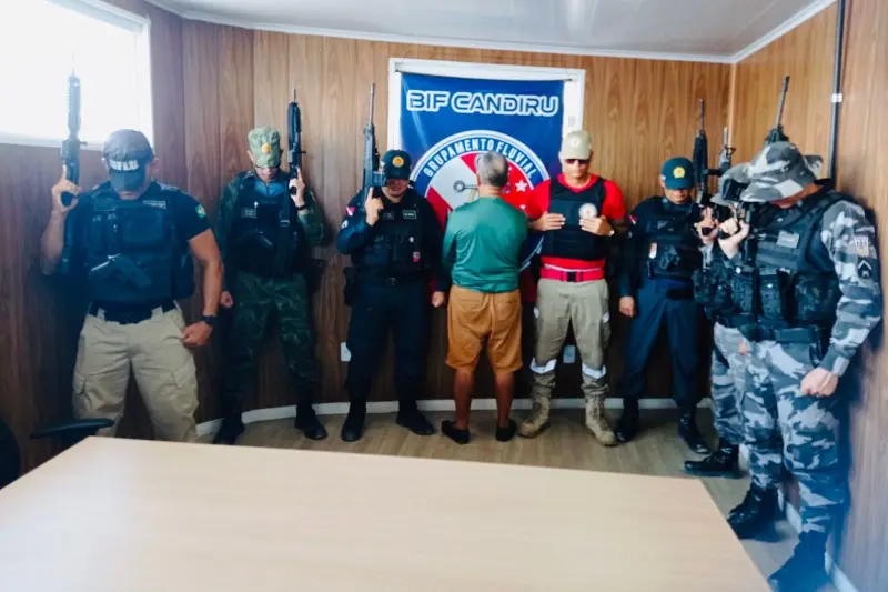 notícia: Base Integrada Fluvial “Candiru” prende homem por estupro de vulnerável