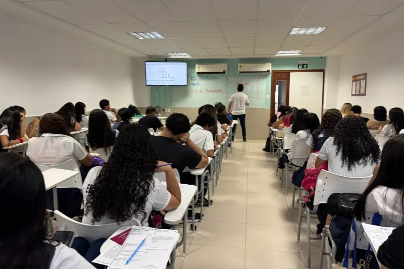 notícia: Mais de 600 estudantes participam de "aulão" do programa Enem Pará, da Seduc
