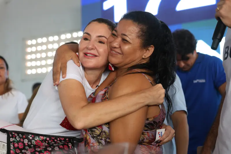 notícia: 'Por Todas Elas' garante atendimentos de saúde, lazer e cidadania no bairro Castanheira