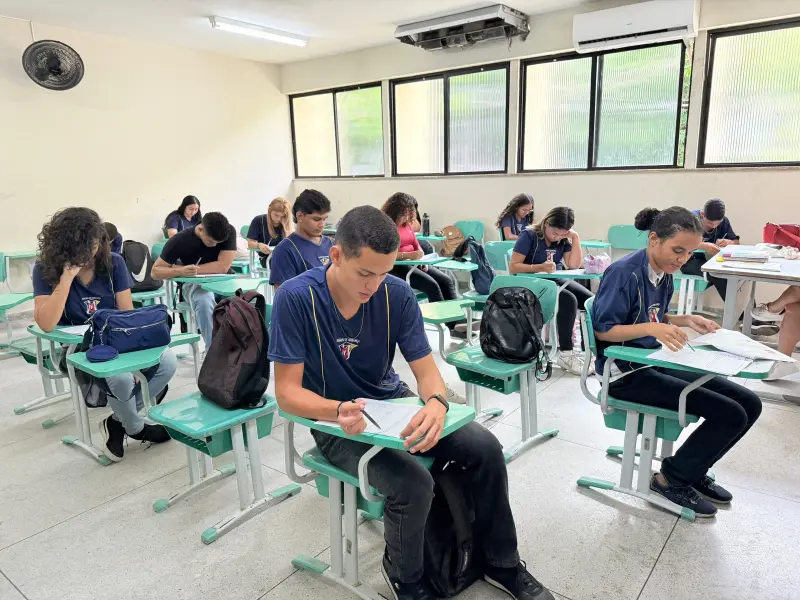 notícia: Sectet fortalece preparação dos alunos da rede técnica para prova do Saeb 2025