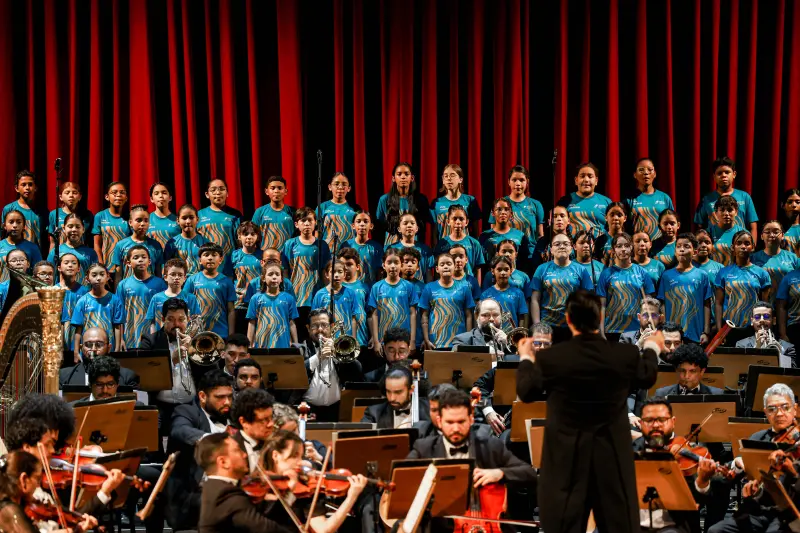 notícia: Espetáculo celebra a vida e a trajetória da professora Glória Caputo no Theatro da Paz 