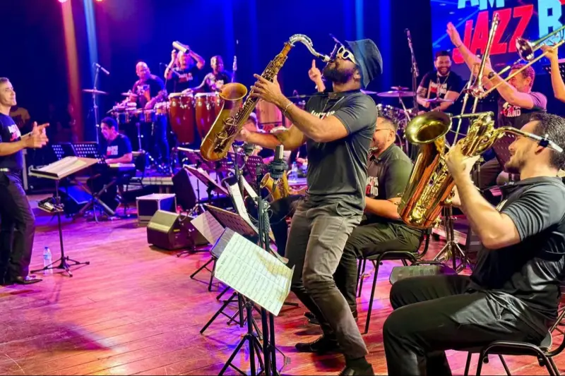 notícia: Amazônia Jazz Band celebra música latina com espetáculo no dia 1º de outubro