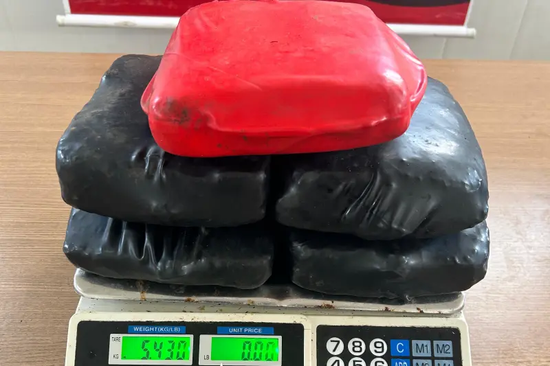 notícia: Agentes da Base 'Antônio Lemos' apreendem mais de 5 quilos de drogas no Marajó