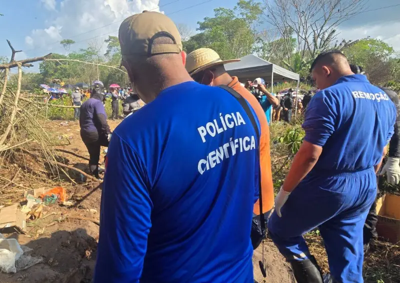 notícia: Polícia Científica realiza perícia em local de crime de feminicídio no Marajó