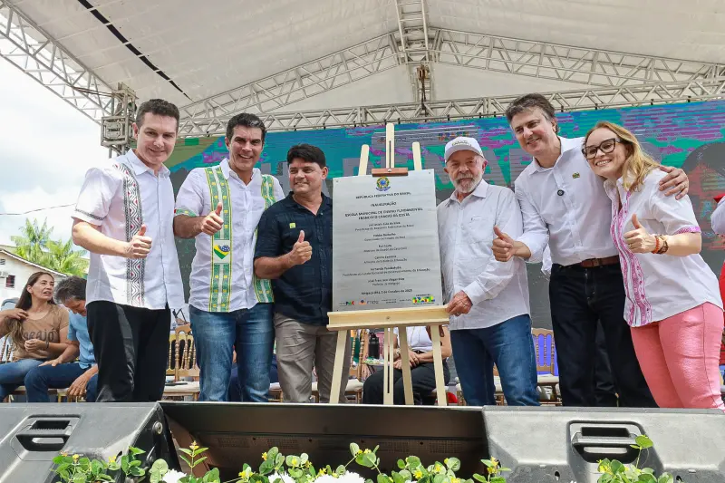 notícia: Governador Helder e presidente Lula garantem avanços sólidos na educação no Marajó