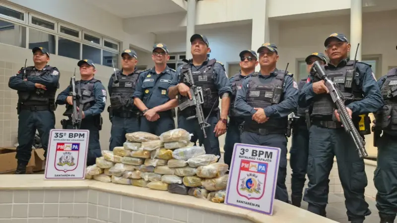 notícia: Em Santarém, PM apreende 50 kg de skank em caminhão com trajeto Manaus a Belém