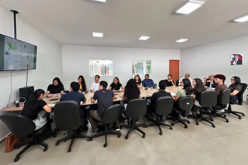 notícia: Alunos de Engenharia Ambiental da Uepa conhecem projetos do Ideflor-Bio