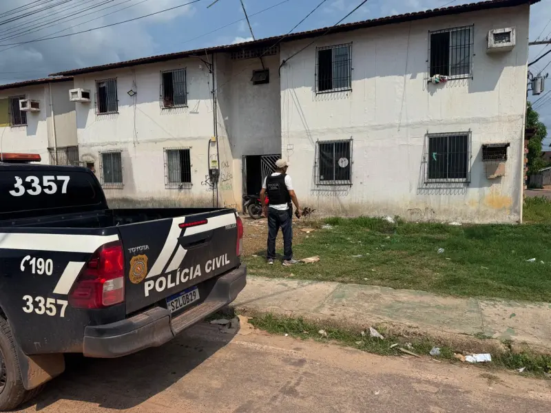 notícia: PC prende casal em flagrante e apreende quase 20 kg de entorpecentes