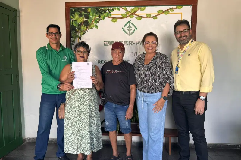 notícia: Apoio da Emater garante R$ 30 mil em crédito rural para família produtora de açaí de Castanhal