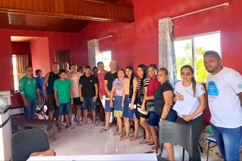 notícia: Emater apoia acesso a crédito rural de extrativistas de açaí em Bagre no Marajó