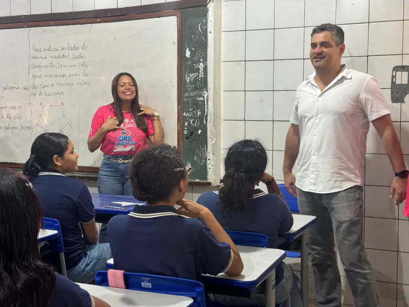 notícia: Diretorias de Ensino 7 e 8, de Belém, recebem visita técnica da Seduc