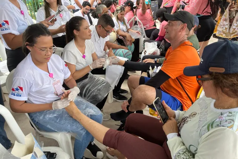 notícia: Mais de 300 romeiros são acolhidos por ação assistencial do Hospital Metropolitano