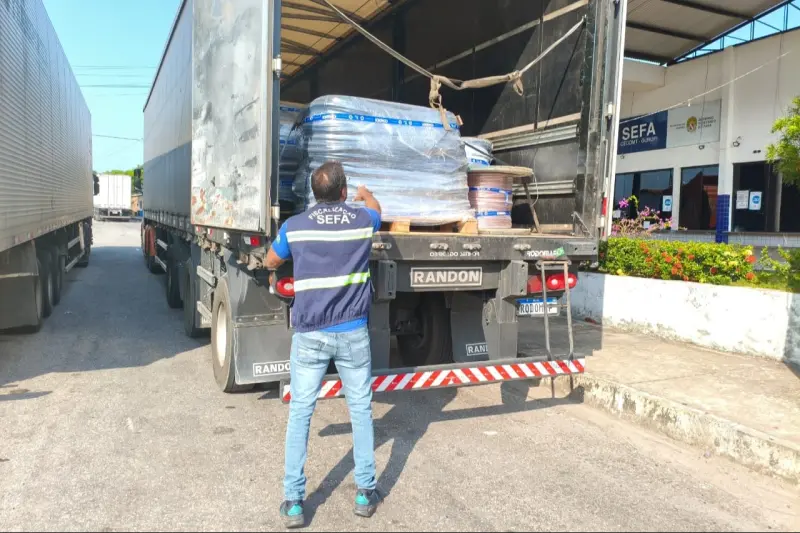 notícia: Sefa apreende cabos de cobre e cabos óticos em Cachoeira do Piriá