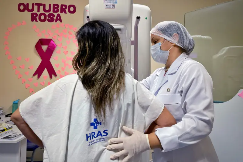 notícia: Abelardo Santos amplia atendimento e realiza mais de três mil mamografias em um ano