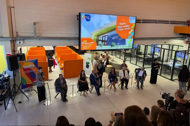 notícia: Seduc participa da 2ª Expo Presencial sobre Educação Híbrida, em Maceió (AL)