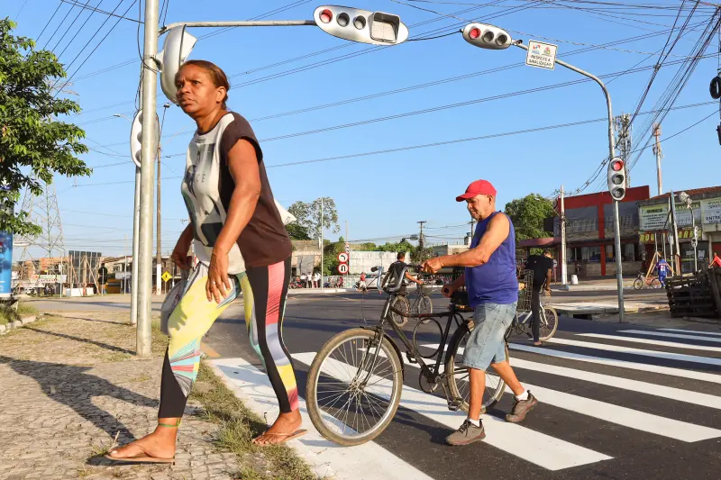 notícia: Acidentes causados por avanço de sinal vermelho caem no Pará 