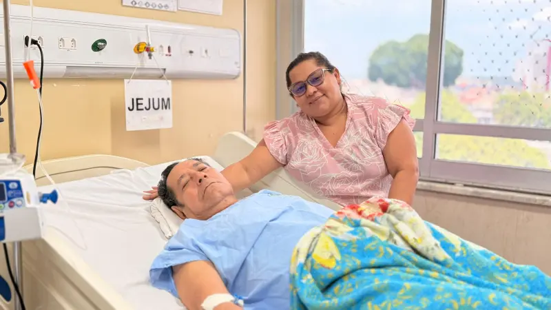 notícia: HC realiza procedimento inédito para tratar dilatação da aorta, a principal artéria do corpo