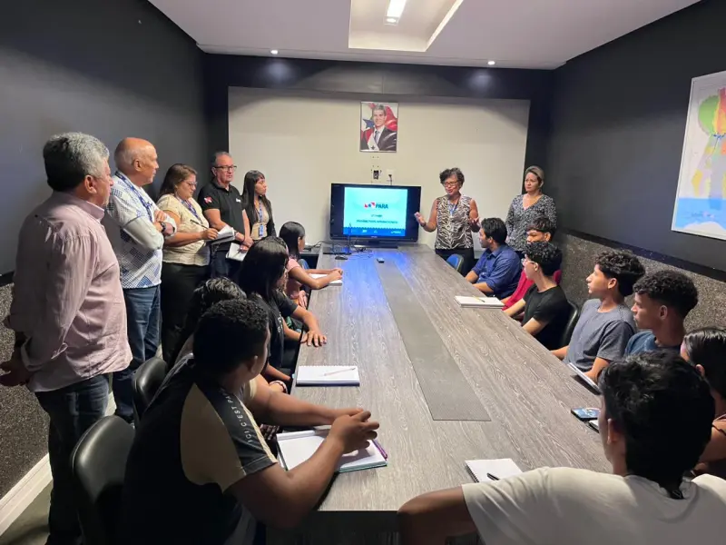 notícia: Estagiários do BRT Metropolitano vão orientar usuários e apoiar operação do novo sistema integrado de transporte