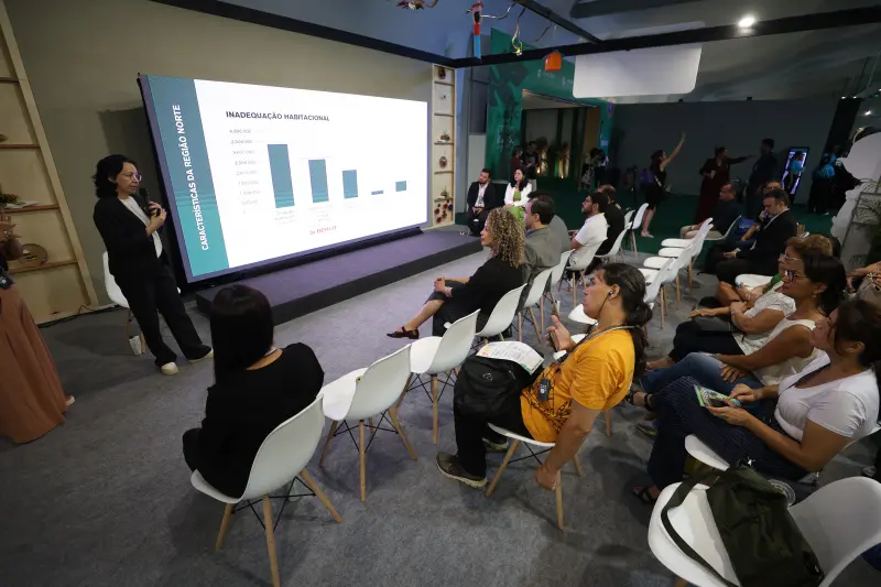 notícia: Governo do Pará participa de painel sobre construção de habitações resilientes
